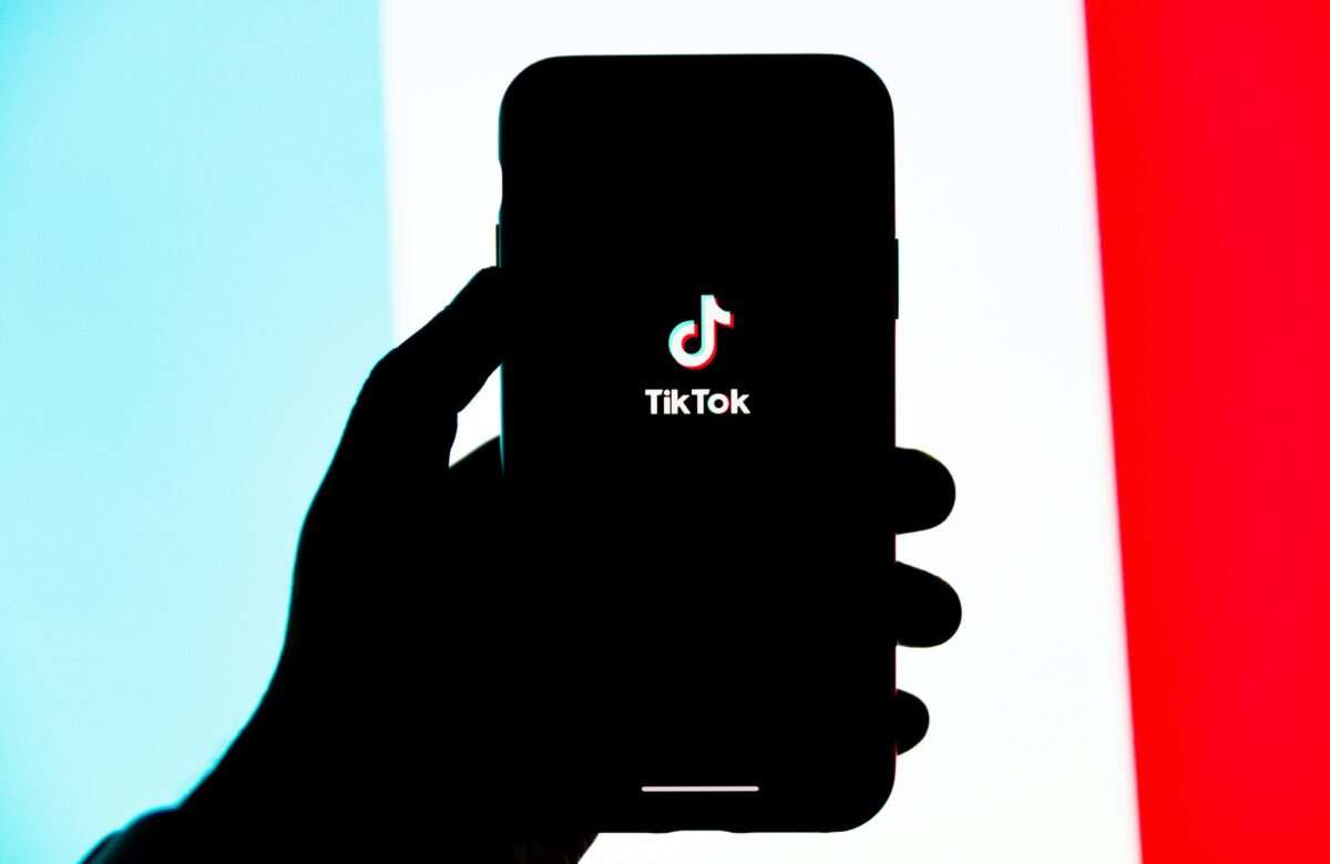 TikTok E-Commerce Guide: How to Turn Views Into Sales